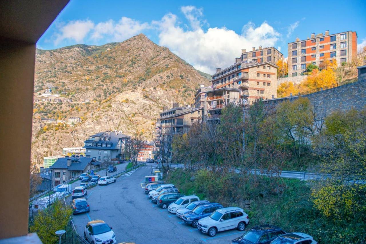 A Home Away From Home Escaldes-Engordany Luaran gambar