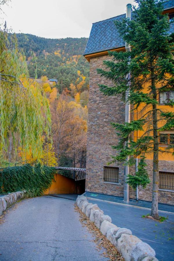 A Home Away From Home Escaldes-Engordany Luaran gambar